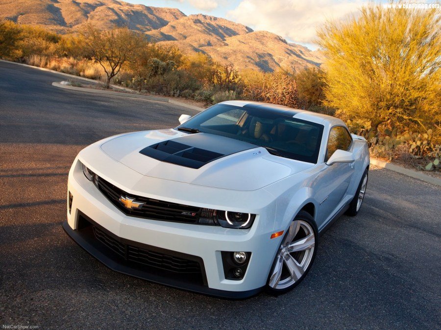Chevrolet-Camaro_ZL1-2012-1280-04.jpg