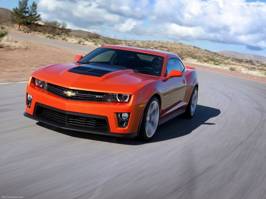 Chevrolet-Camaro_ZL1-2012-1280-0b.jpg