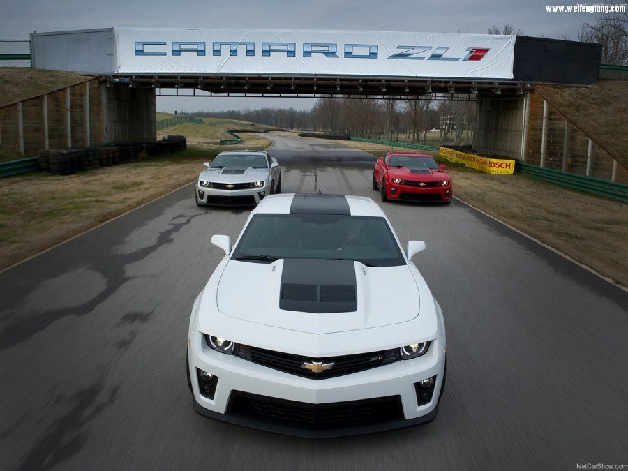 Chevrolet-Camaro_ZL1-2012-1280-1d.jpg