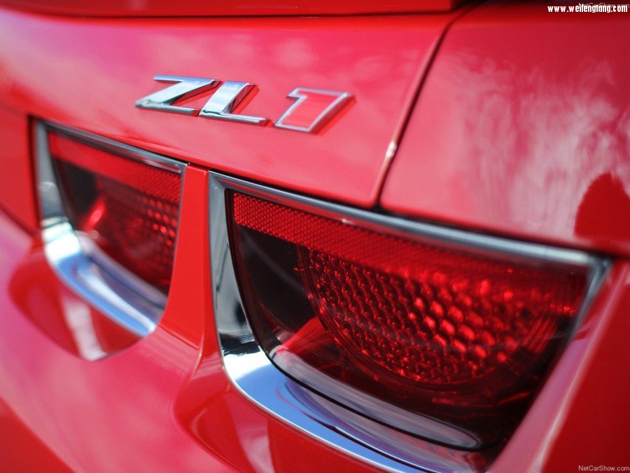 Chevrolet-Camaro_ZL1-2012-1280-2c.jpg