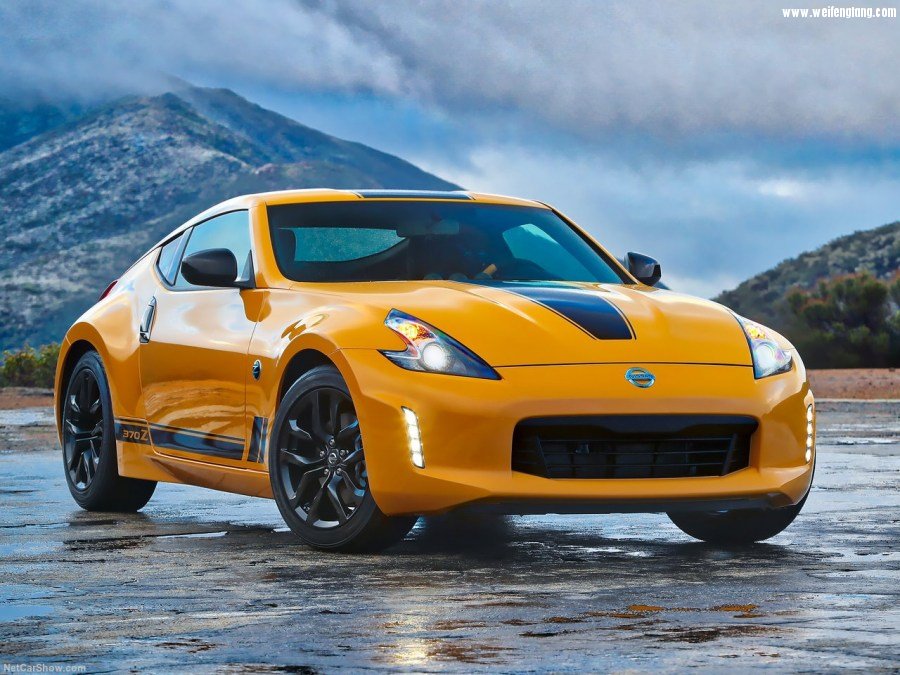 Nissan-370Z_Coupe_Heritage_Edition-2018-1280-03.jpg