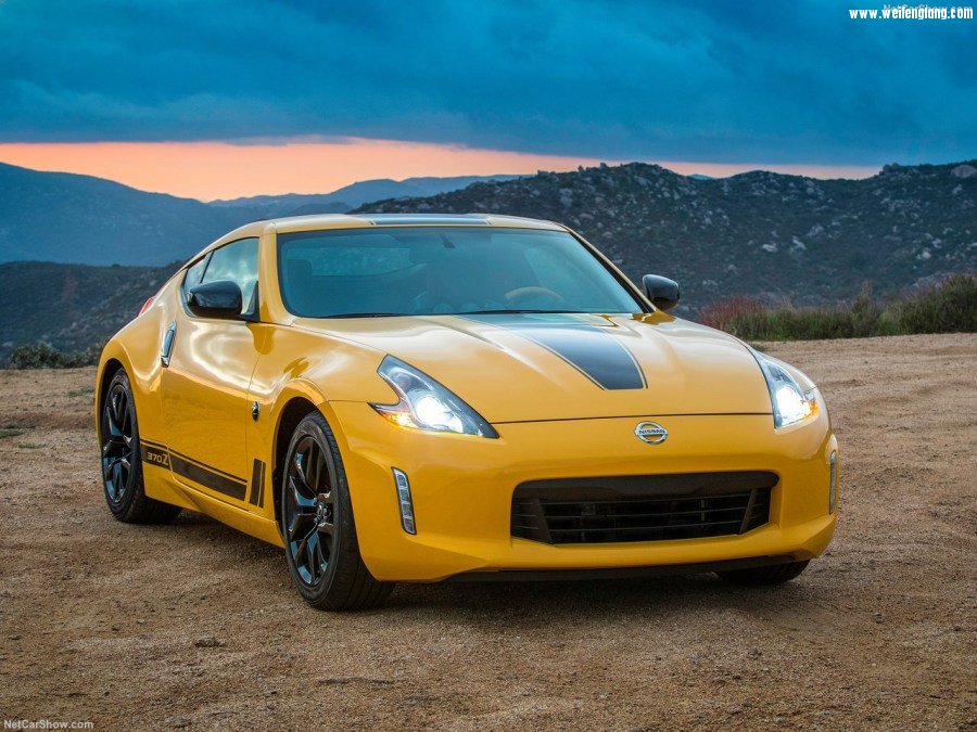 Nissan-370Z_Coupe_Heritage_Edition-2018-1280-04.jpg