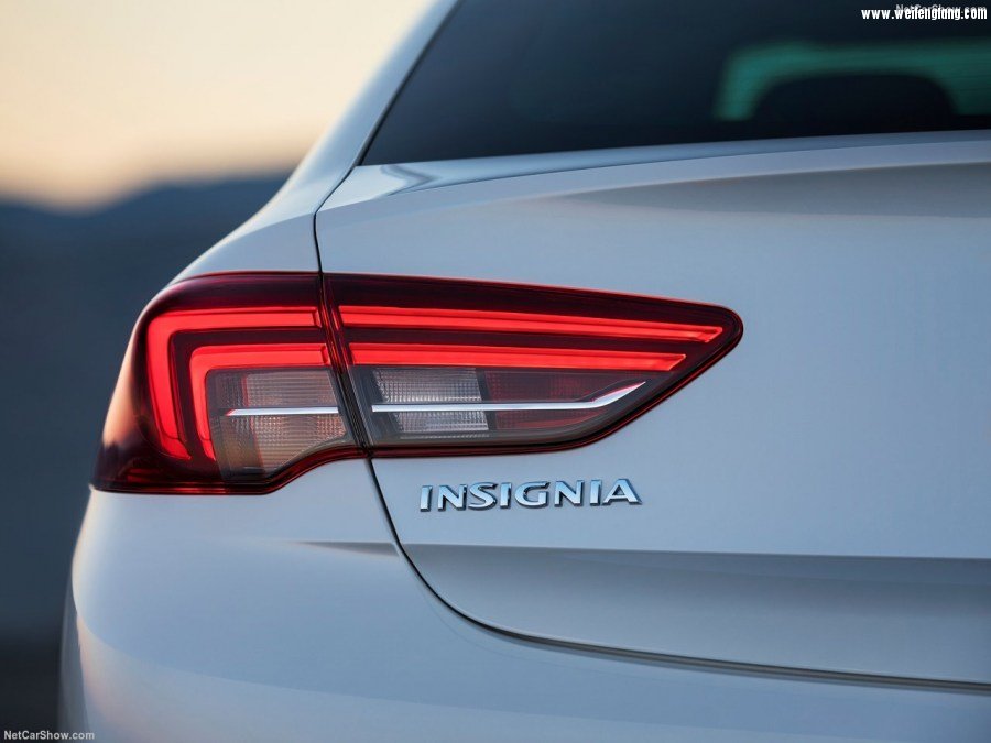 Opel-Insignia_Grand_Sport-2017-1280-66.jpg