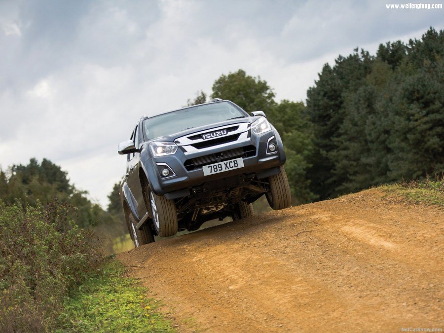 Isuzu-D-Max-2017-1280-10.jpg