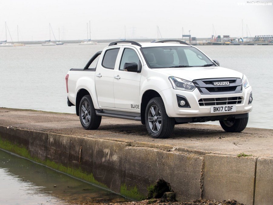 Isuzu-D-Max-2017-1280-13.jpg