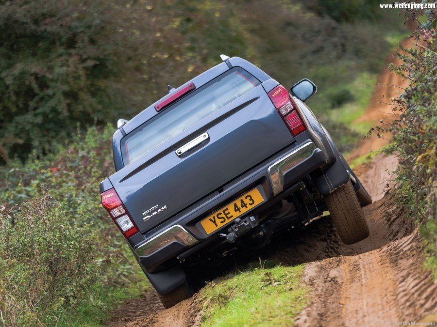 Isuzu-D-Max-2017-1280-2c.jpg