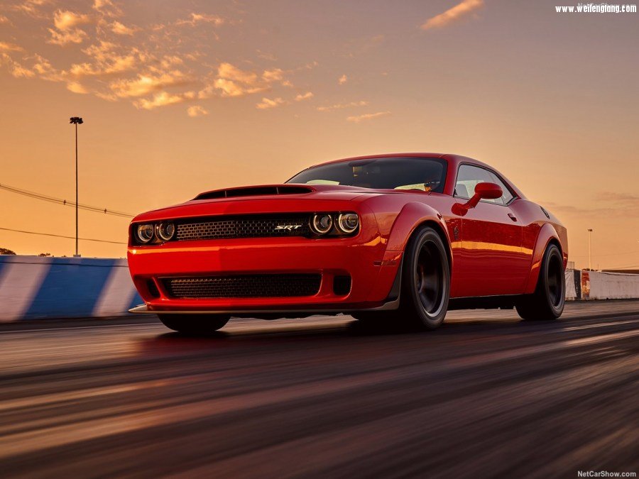 Dodge-Challenger_SRT_Demon-2018-1280-09.jpg