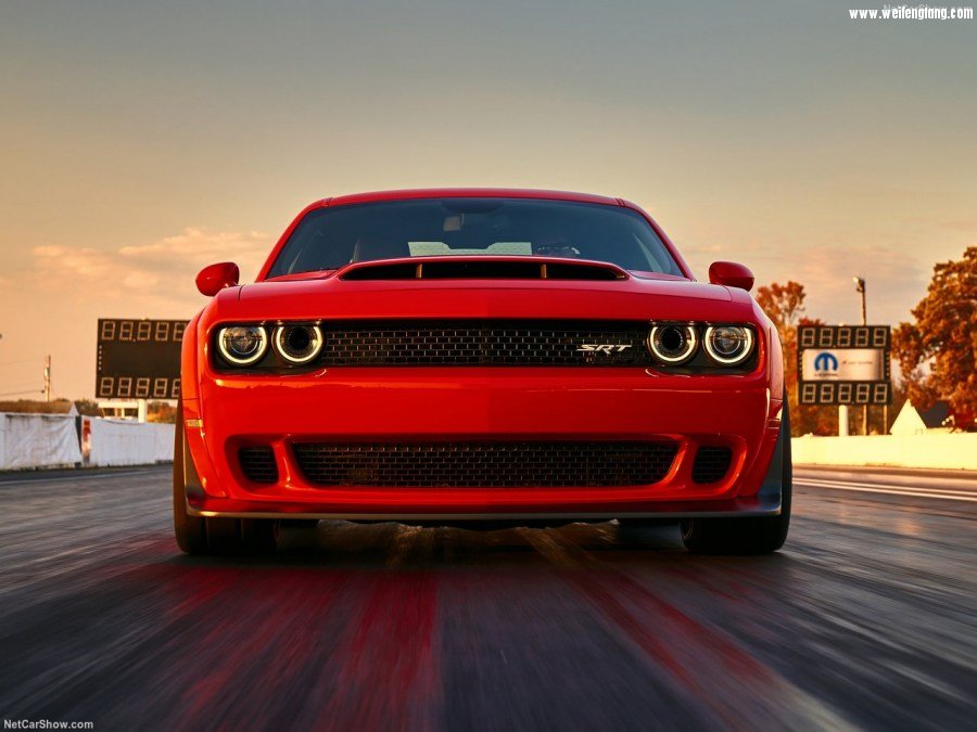 Dodge-Challenger_SRT_Demon-2018-1280-29.jpg