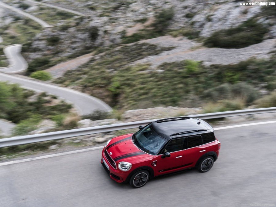Mini-John_Cooper_Works_Countryman-2018-1280-2c.jpg