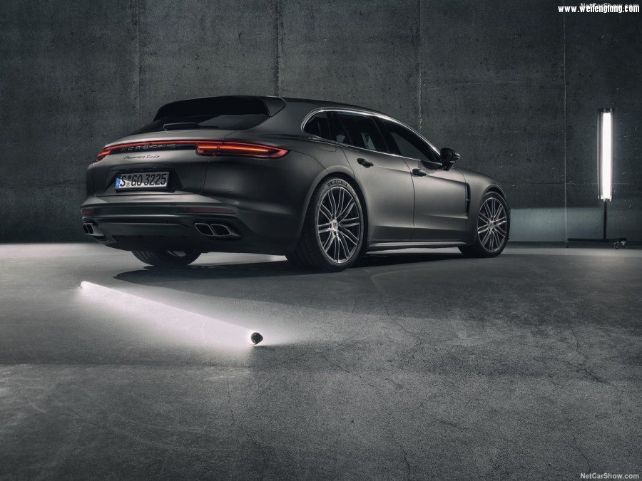 Porsche-Panamera_Sport_Turismo-2018-1280-0b.jpg