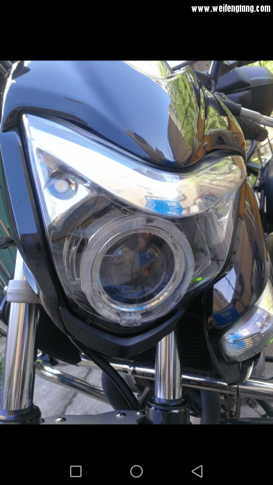 自己拆的奥迪车上的海拉6欧司朗疝气灯 