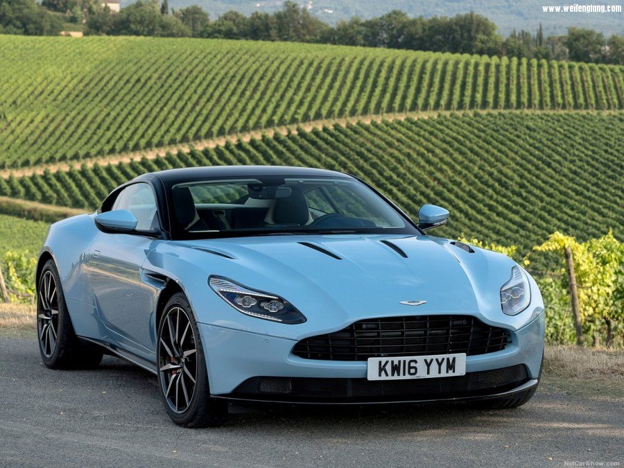 Aston_Martin-DB11_Frosted_Glass_Blue-2017-1280-06.jpg