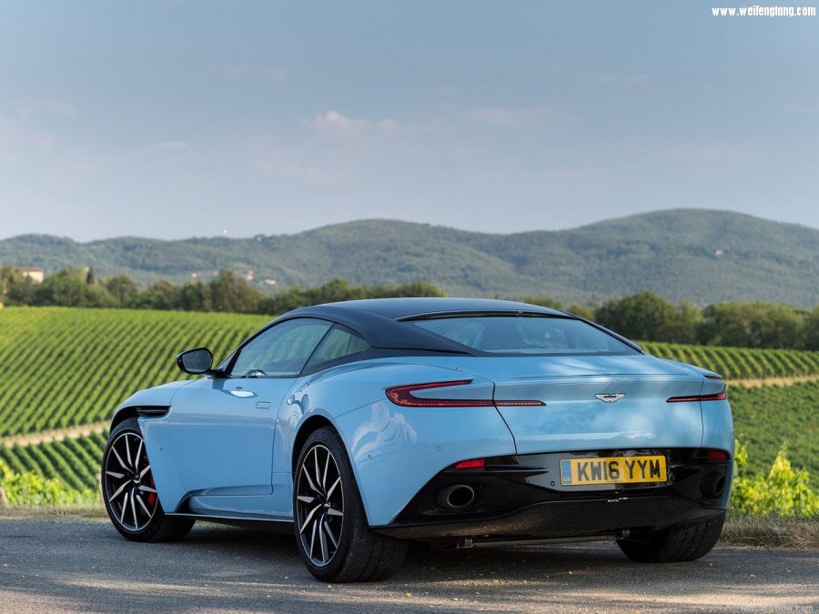 Aston_Martin-DB11_Frosted_Glass_Blue-2017-1280-2e.jpg