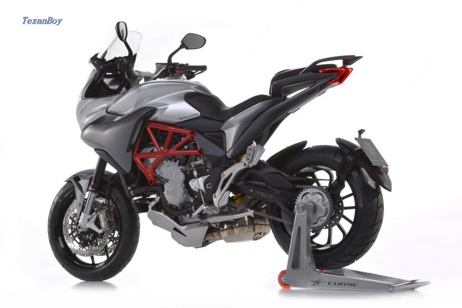2016-MV-Agusta-Turismo-Veloce-80.02.jpg