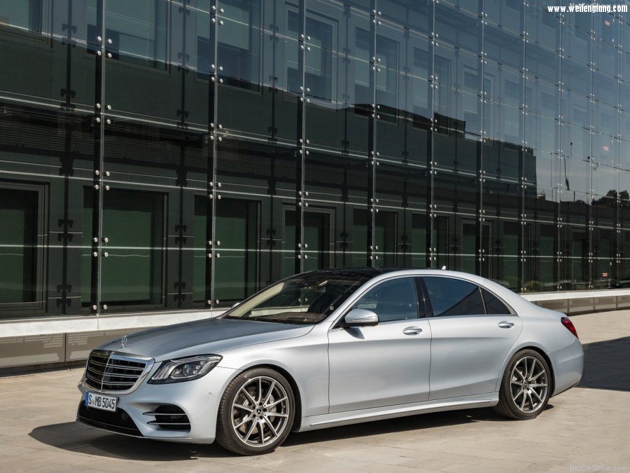 Mercedes-Benz-S-Class-2018-1280-01.jpg