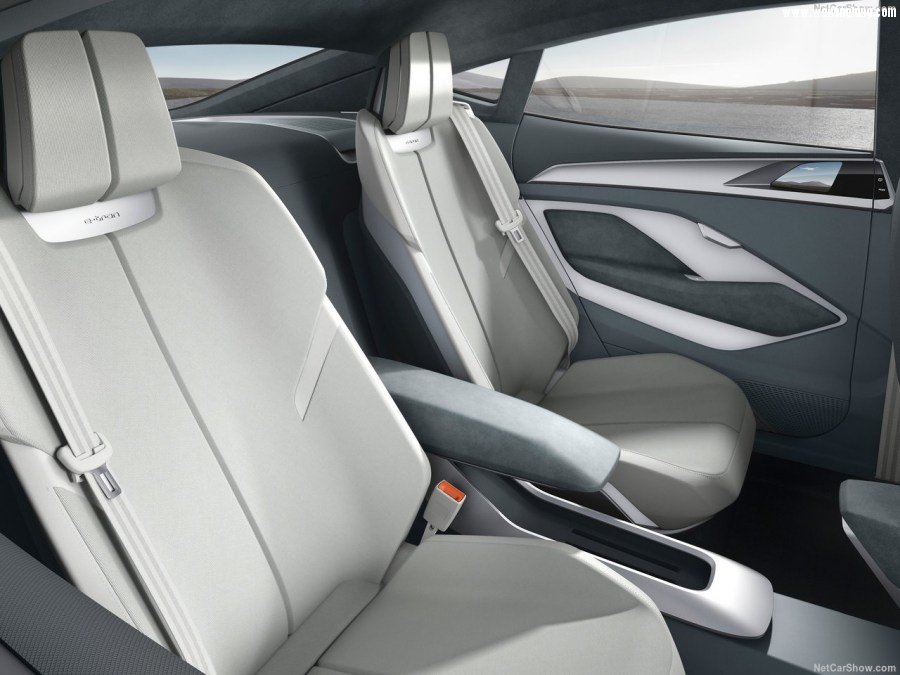 Audi-e-tron_Sportback_Concept-2017-1280-0b.jpg
