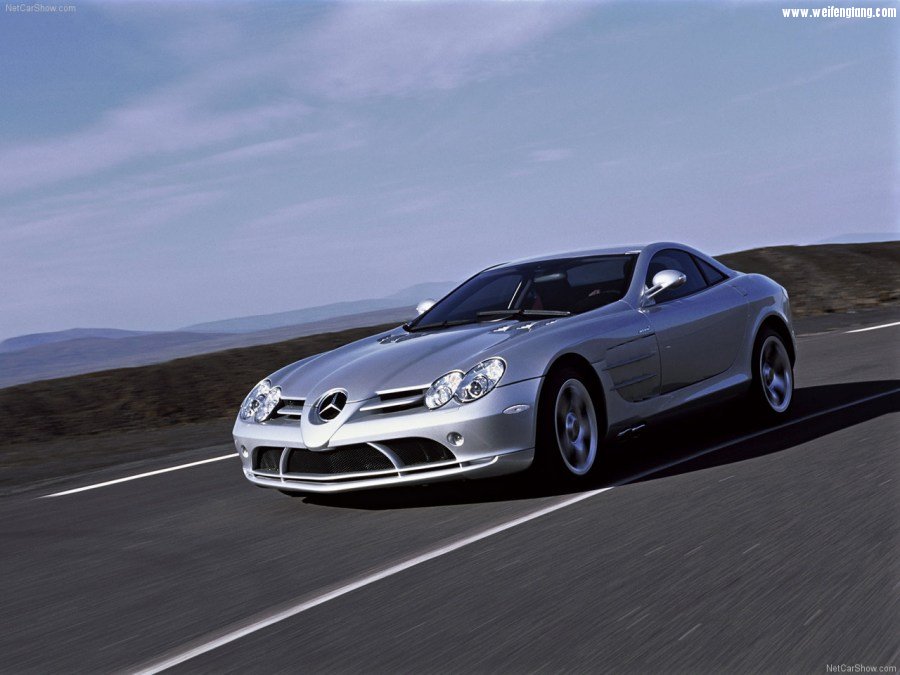 Mercedes-Benz-SLR_McLaren-2004-1280-2d.jpg