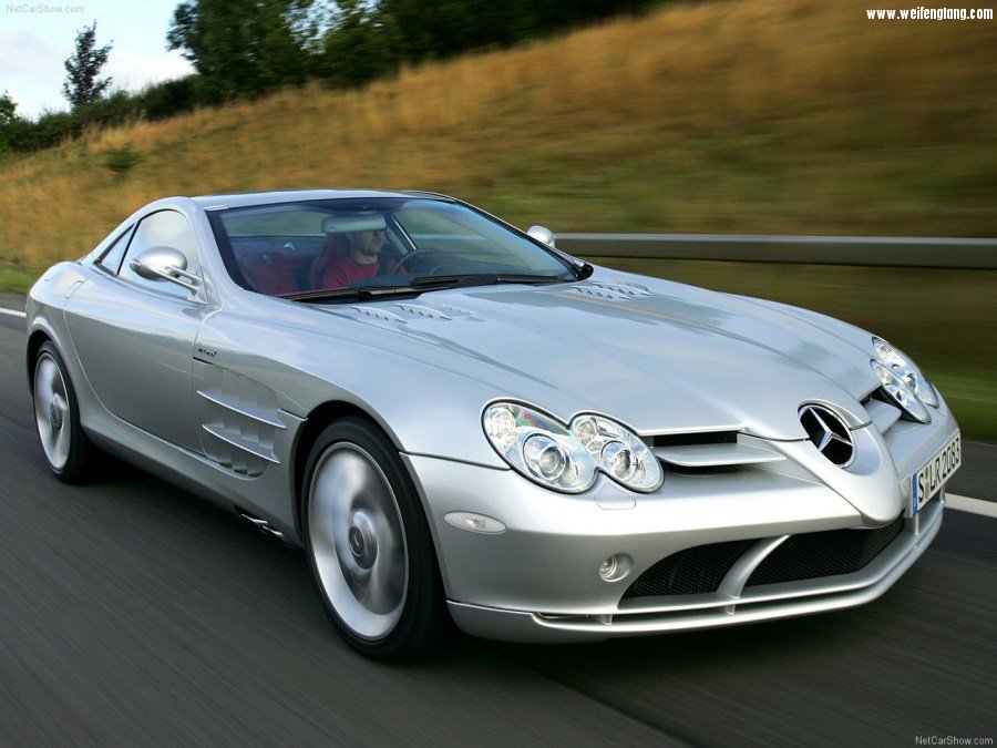 Mercedes-Benz-SLR_McLaren-2004-1280-48.jpg