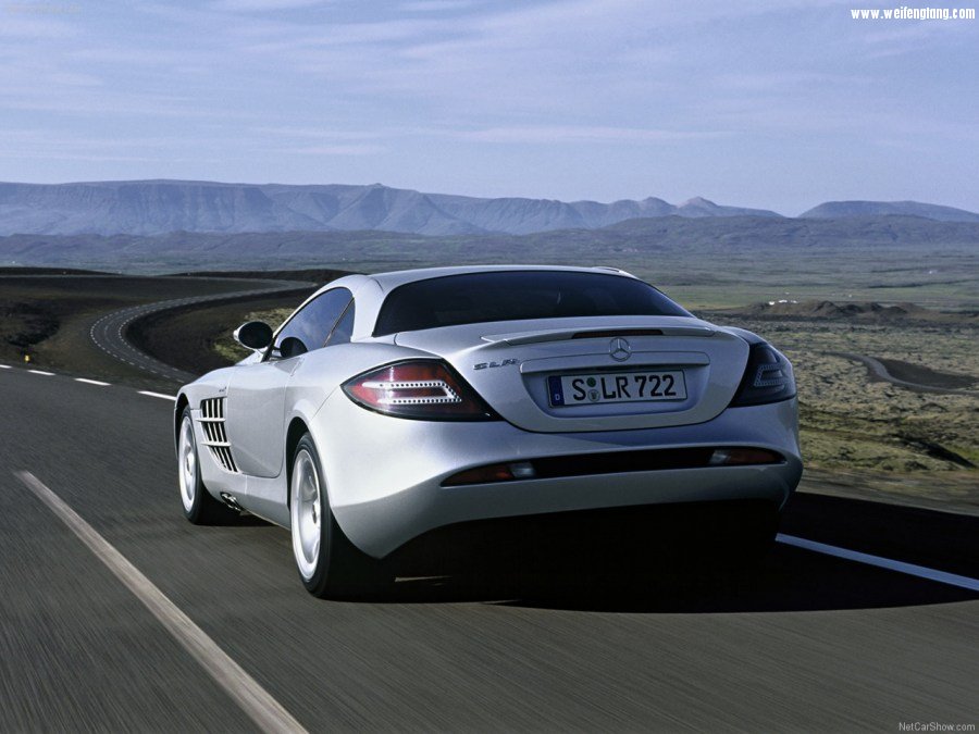 Mercedes-Benz-SLR_McLaren-2004-1280-6c.jpg