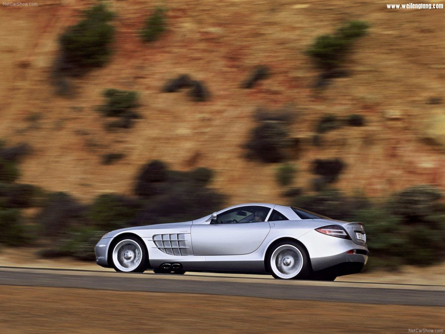Mercedes-Benz-SLR_McLaren-2004-1280-71.jpg