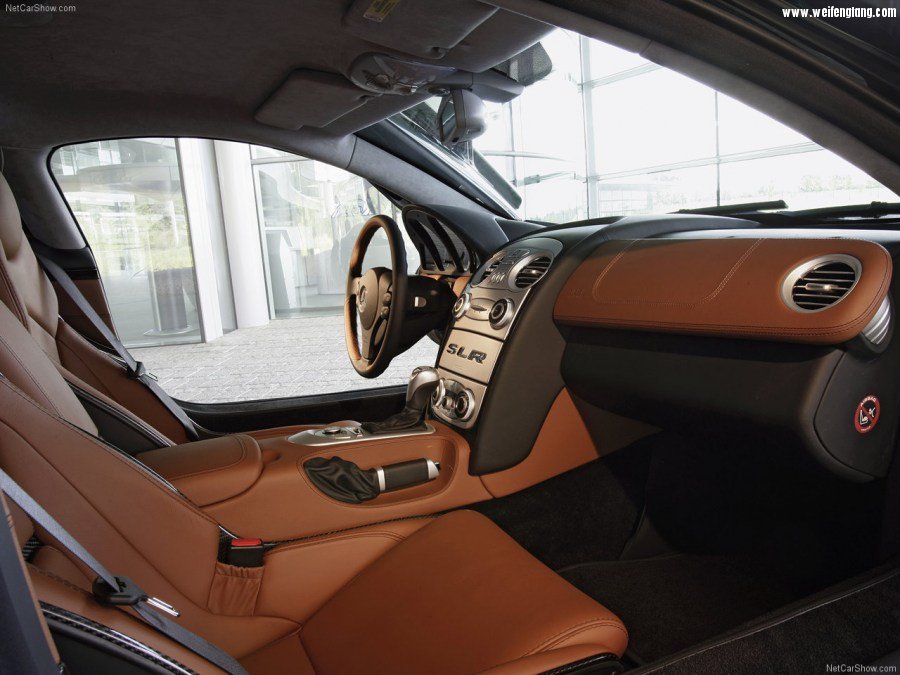 Mercedes-Benz-SLR_McLaren-2004-1280-98.jpg
