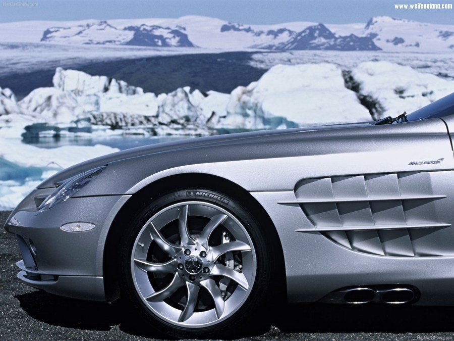 Mercedes-Benz-SLR_McLaren-2004-1280-a8.jpg