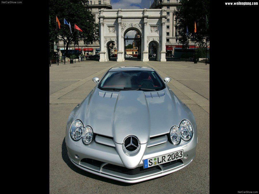 Mercedes-Benz-SLR_McLaren-2004-1280-cd.jpg