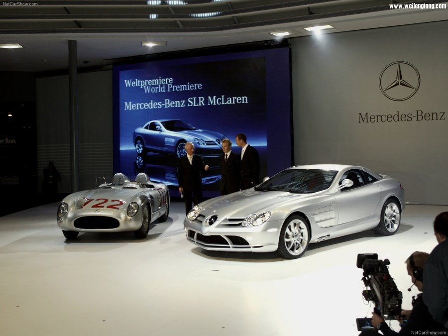 Mercedes-Benz-SLR_McLaren-2004-1280-d6.jpg