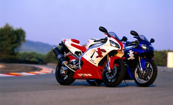1998年YZF-R1.jpg