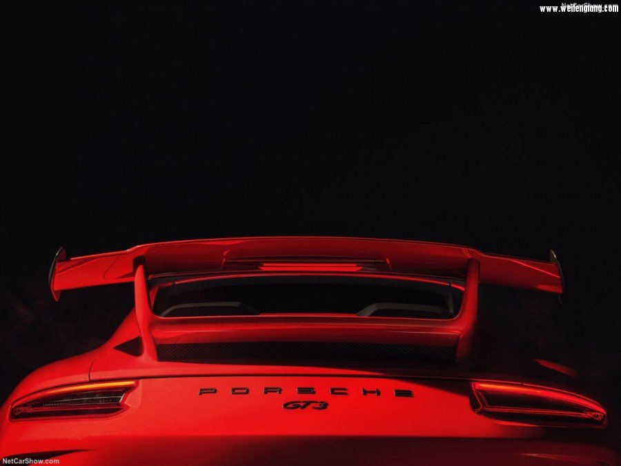 Porsche-911_GT3-2018-1280-b1.jpg