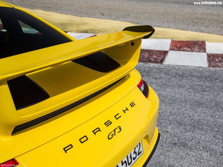 Porsche-911_GT3-2018-1280-c4.jpg