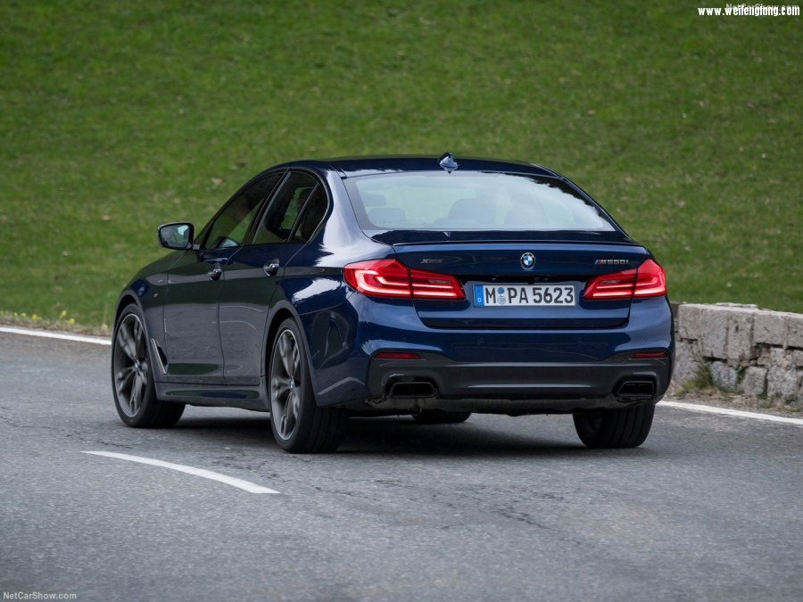 BMW-M550i_xDrive-2018-1280-35.jpg