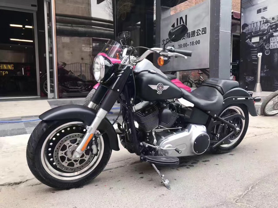 哈雷 Fat boy 肥仔1.jpg