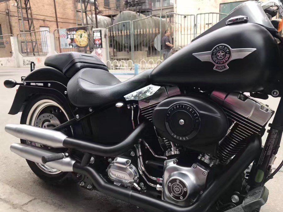 哈雷 Fat boy 肥仔9.jpg