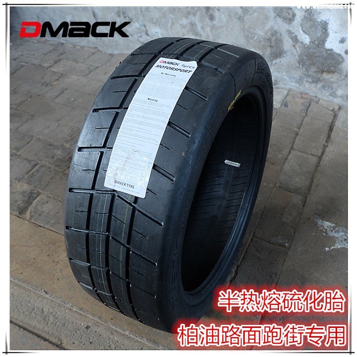 225 40 18英国DMACK