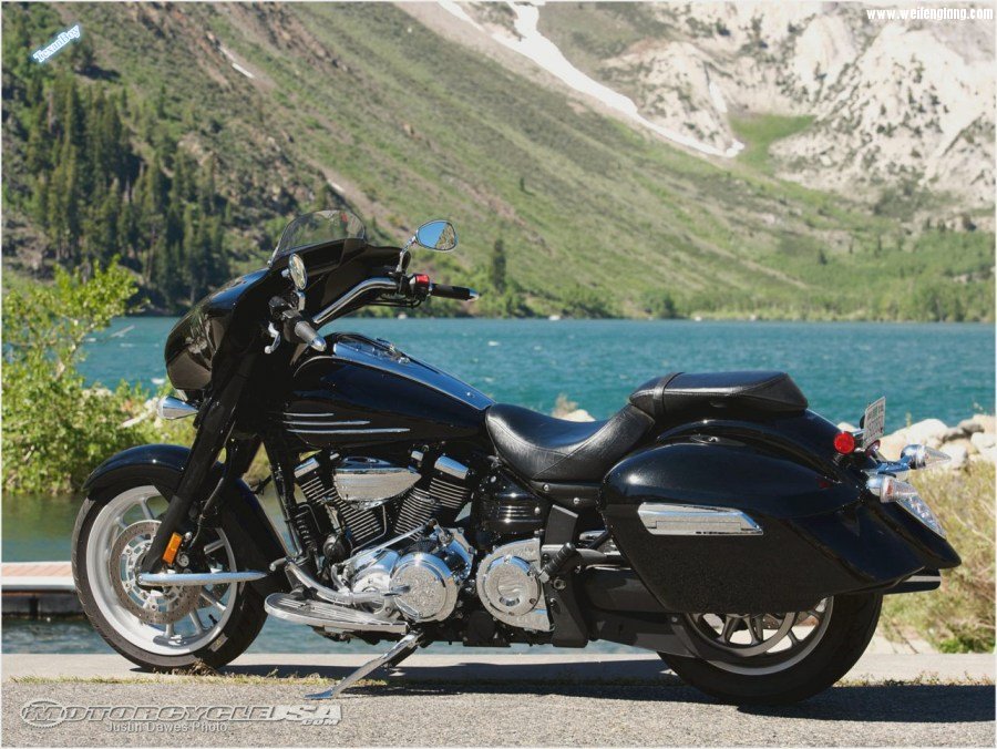 2011-yamaha-stratoliner-deluxe-yamaha-motorcycles_4.jpg