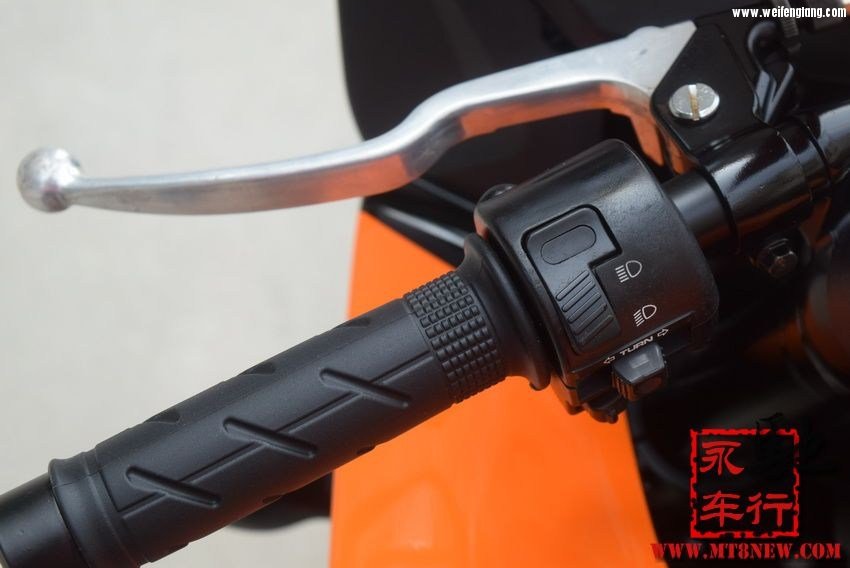 200812zt0emmeeeptm0szj.jpg