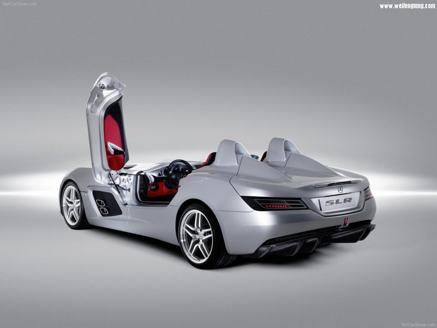 Mercedes-Benz-SLR_Stirling_Moss-2009-1280-15.jpg