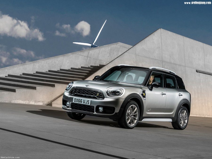 Mini-Countryman_Plug-in_Hybrid-2017-1280-09.jpg