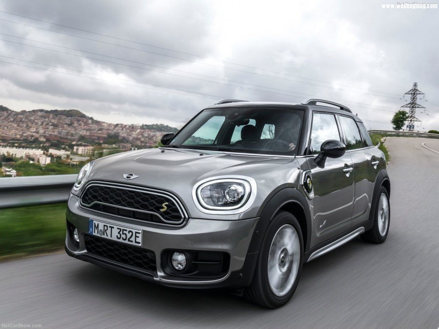 Mini-Countryman_Plug-in_Hybrid-2017-1280-29.jpg