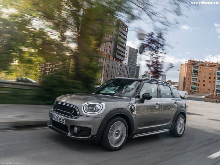 Mini-Countryman_Plug-in_Hybrid-2017-1280-31.jpg