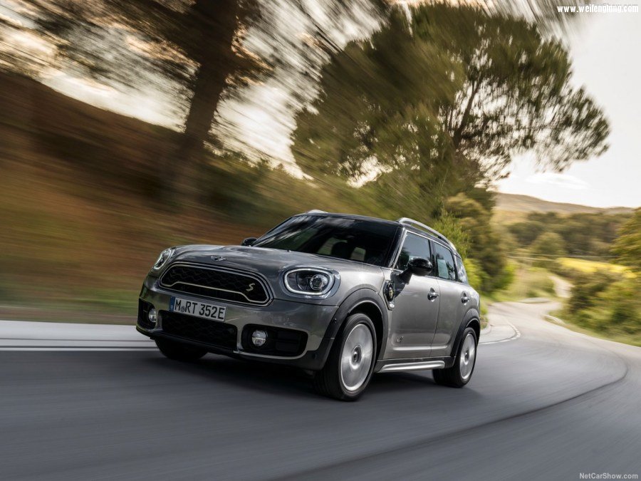 Mini-Countryman_Plug-in_Hybrid-2017-1280-4b.jpg