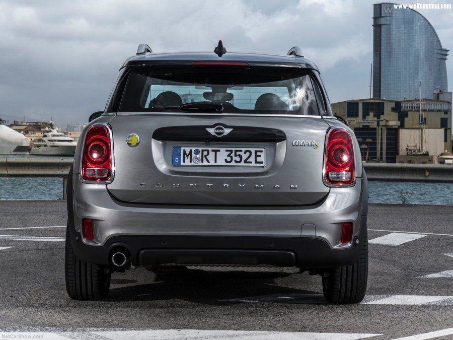 Mini-Countryman_Plug-in_Hybrid-2017-1280-78.jpg