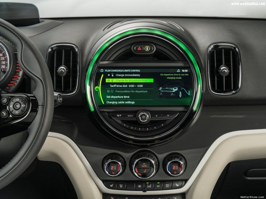 Mini-Countryman_Plug-in_Hybrid-2017-1280-93.jpg