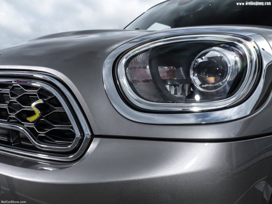 Mini-Countryman_Plug-in_Hybrid-2017-1280-97.jpg