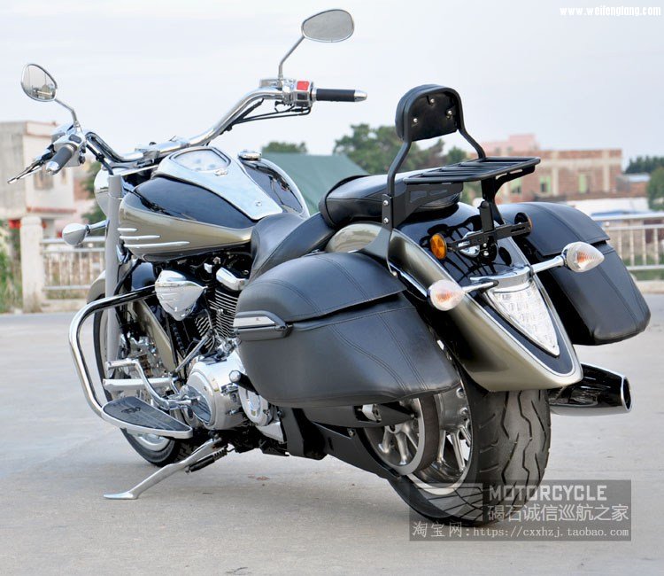 15款雅马哈午夜之星1900金色 (5)改.jpg