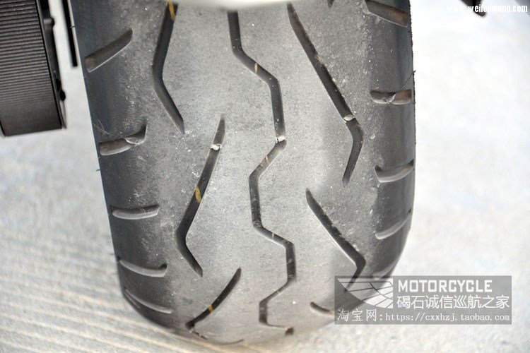 15款雅马哈午夜之星1900金色 (21)改.jpg