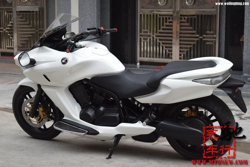 201505alu2m2qi1lus7f8m.jpg
