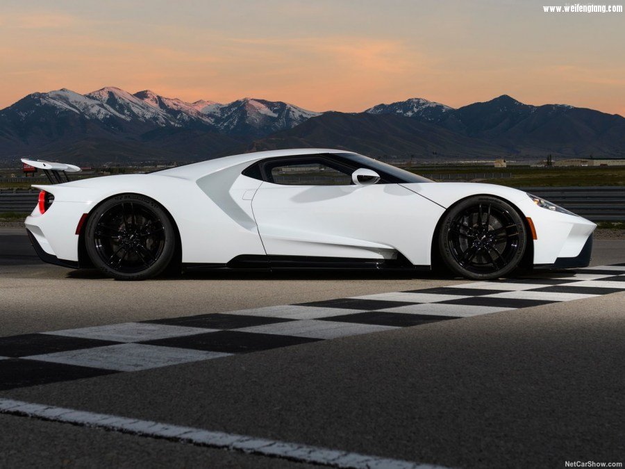 Ford-GT-2017-1280-1d.jpg