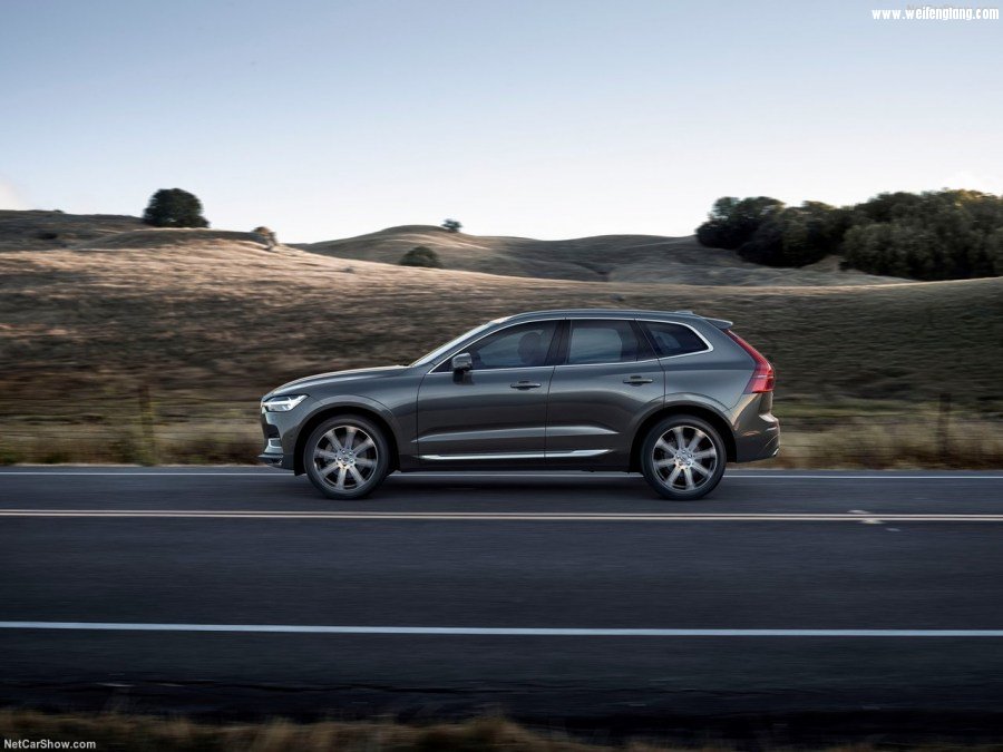 Volvo-XC60-2018-1280-19.jpg